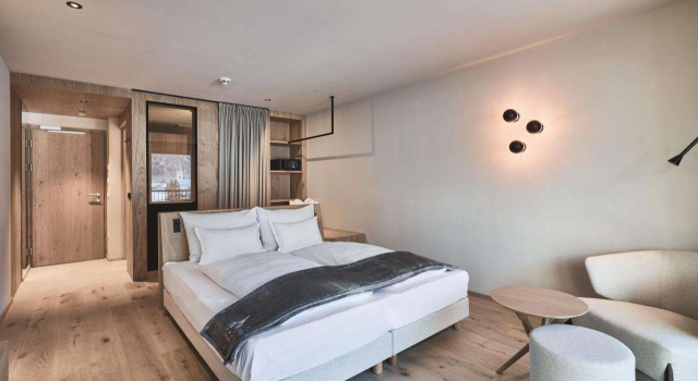 AMA Stay, Забронировать Отель Отели Сан-Виджилио-ди-Мареббе 4 звезды, 4*