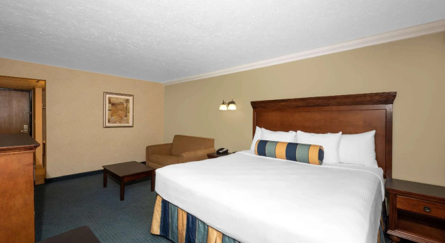 Двухместный номер Standard Suburban Studios Branson On The Strip