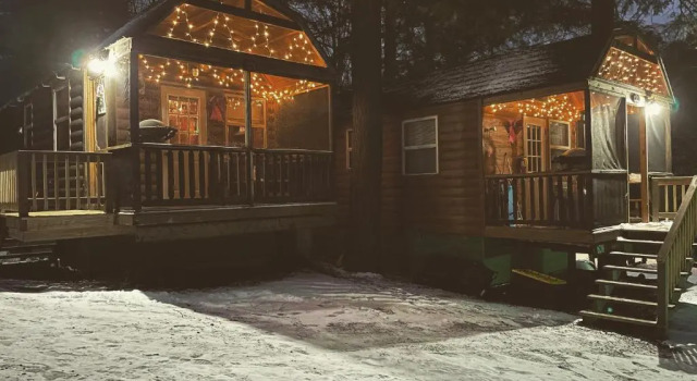 Коттедж c 1 комнатой Motel Long Lake and Cottages