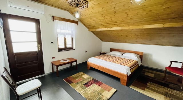 Номер Standard с балконом и с панорамным видом Denis House 1930 Cozy Private Rooms with Authentic Charm