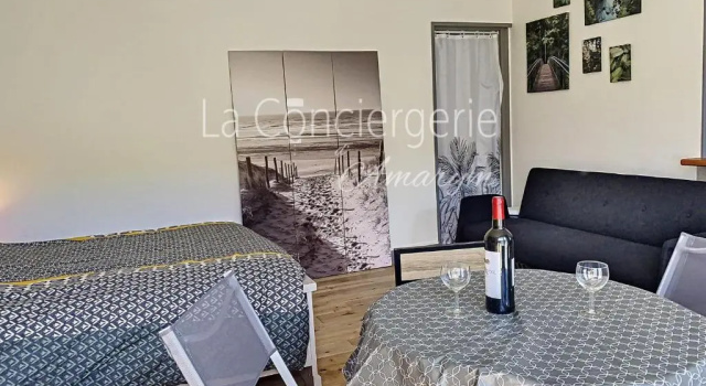 Bleu soleil joli studio rez-de-chaussée à EU, Book Hotel Eu 