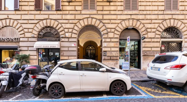 MARCHE 54 SUITES - ROMA CITY CENTER - lt