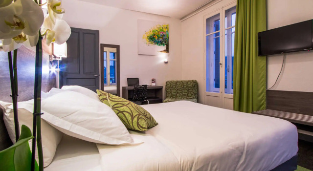 Двухместный номер Standard Hotel Actuel Chambéry Centre Gare