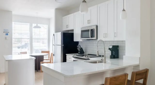 Апартаменты Classic Kasa Southside Jacksonville