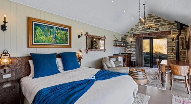 Hawkridge Chalet - Honeymooners Chalet, Buchen Sie Chalet Hotels in Südinsel Neuseelands mit Pool, Schwimmbad