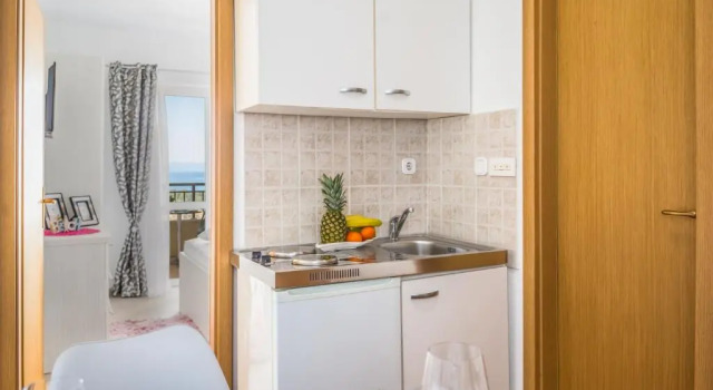 Apartments Lana, Забронировать Апартаменты/квартира Макарска Biokovo Nature Park, рядом с Францисканский монастырь