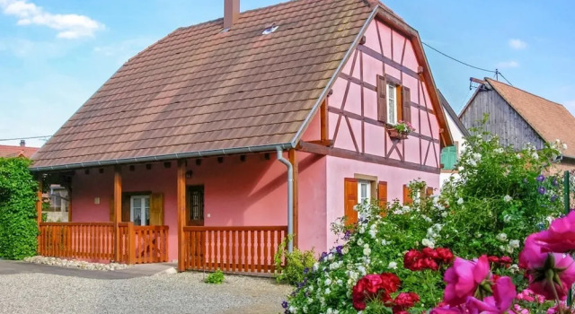 House With 3 Bedrooms in Stotzheim, With Enclosed Garden and Wifi, Rezervovat Hotel Hotely v Stotzheim s parkováním, Parkování