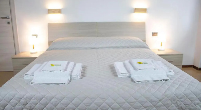 BB Spina Verde, Book Hotel Hotels in Como with a Pool, Swimming Pool