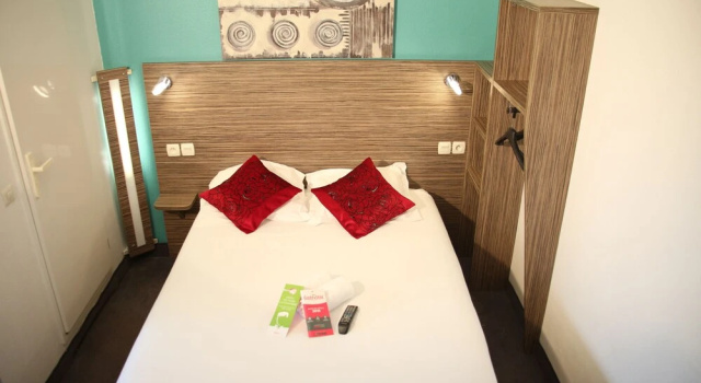 Четырёхместный номер Standard Fasthotel Lens Noyelles Godault