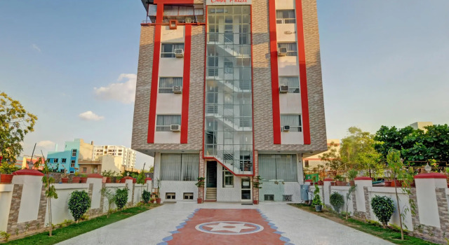 Hotel Omni Plaza, Забронировать Отель Отели штата Раджастхана с парковкой, Парковка