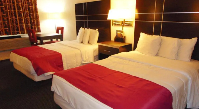 Четырёхместный номер Standard Oceanside Lodge