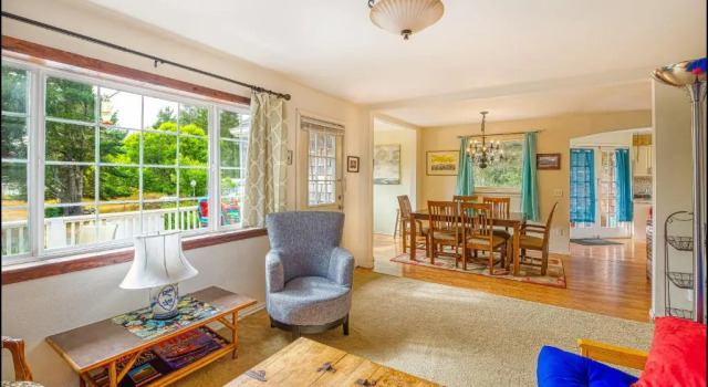 Captain Mike's Snug Harbor, Book Hotel Hoquiam Washington (state)