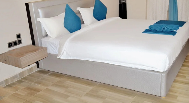 Люкс Hôtel Printemps Mont Korhogo
