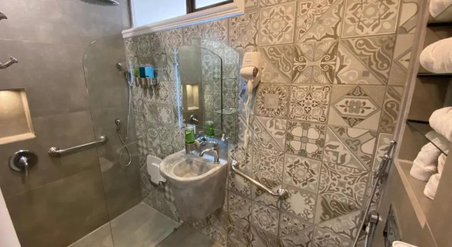 Четырёхместный номер Standard Berlor Airport Inn