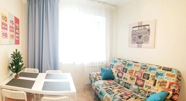 Apartments on 78th Volunteer Brigade Street, Reserva ahora Apartamento Hoteles en Krasnoyarsk con aparcamiento, Aparcamiento