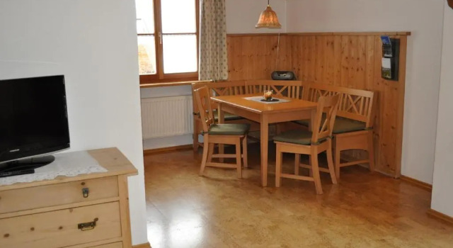 Haus Eckwiesen, Varaa Hotelli Hotellit Baijeri pysäköinnillä, Pysäköinti