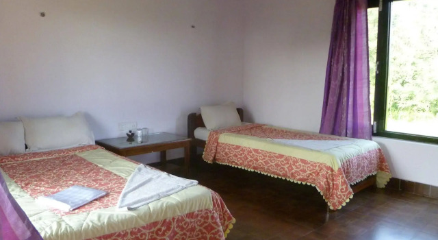 Hotel Parkside & Swimming Pool- Closer To Nature, Close To You, Забронировать Отель Читван провинция Багмати-Прадеш