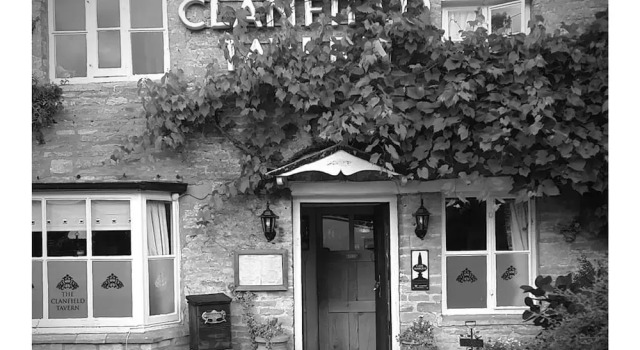 The Clanfield Tavern, Book Hotel Hoteller i Gloucestershire med morgenmad, Morgenmad