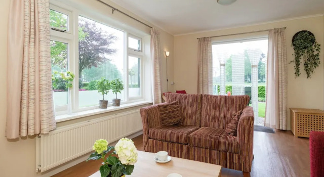 Peaceful Farmhouse in Emst near Forest, Rezerwuj Hotel Hotele w Emst z parkingiem, Parking