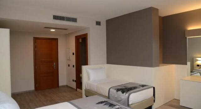 Трёхместный номер Albergo Roma, BW Signature Collection
