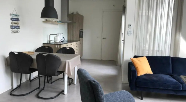 Hendrikhof Appartement 3 ‘het Gebint’, Book Apartment Westkapelle 