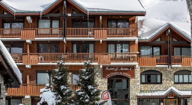 CHAS5 - Superbe appartement, centre ville proche pistes et commerces.