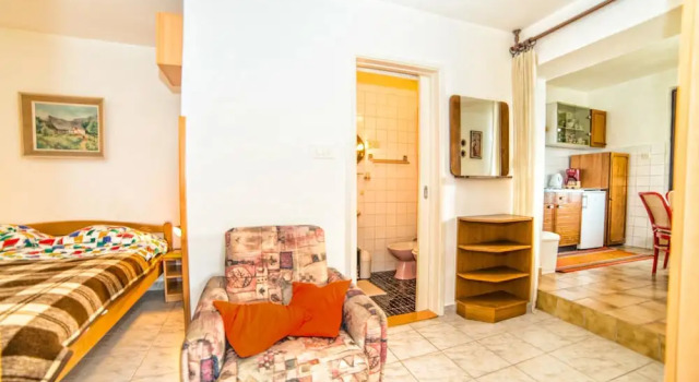 Apartment Reisman / One Bedroom A1