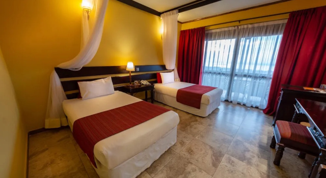 Двухместный номер Deluxe с балконом Cassia Lodge
