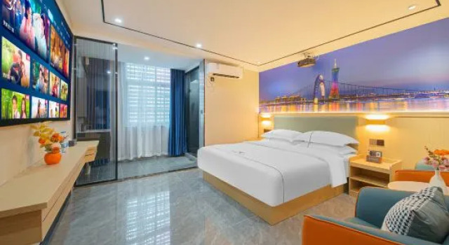 Люкс Yunkai Holiday Hotel (PuNing Fashion Clothing Wholesale Market & WanTaiHui Shopping Mall)