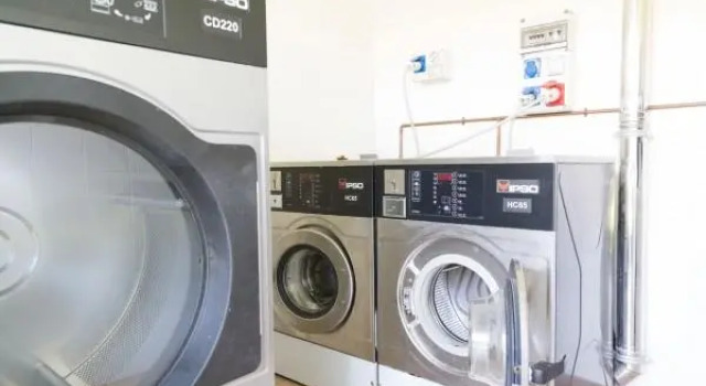 La Cordata Accommodation - Brodolini 24, Забронировать Отель Чинизелло Бальзамо Монца-э-Брианца