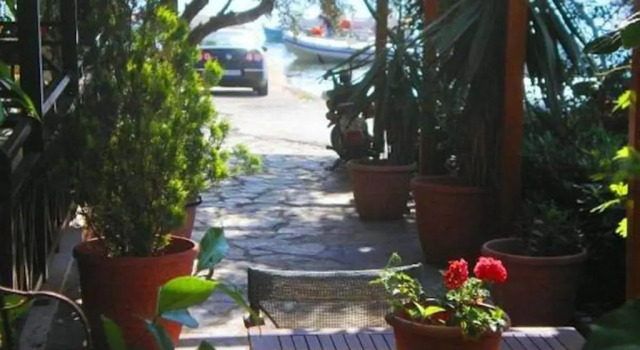 Апартаменты Pension Antonakis Ouranoupolis Greece
