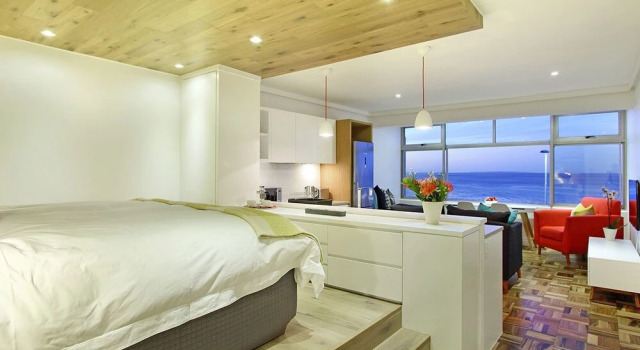 Afribode's Paula's Oceanview Studio