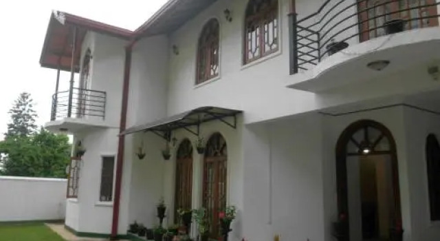 King's Park Villa, Забронировать Вилла Отели Нувара-Элия с питанием, Пансион