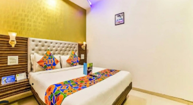 Hotel Bently, Забронировать Отель Отели штата Махараштры с завтраком, Завтраки
