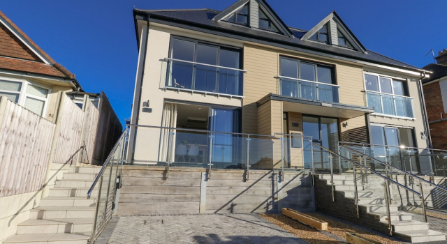 Sea Fern House - 36B, Забронировать Отель Отели Пула с парковкой, рядом с Poole Yacht Club, Парковка