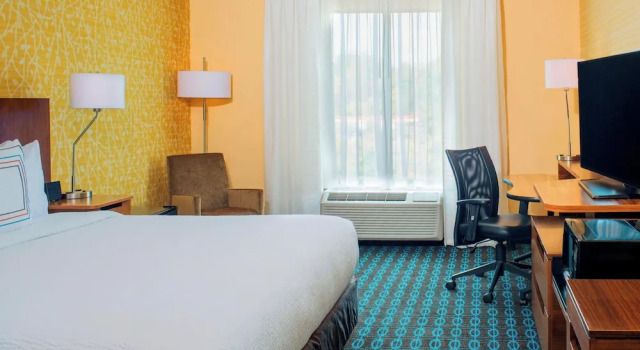 Holiday Inn Express Hotel And Suites Bridgewater Branchburg