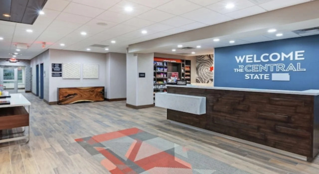 Hampton Inn By Hilton Gardner Conference Center, Boek Hotel Gardner Kansas