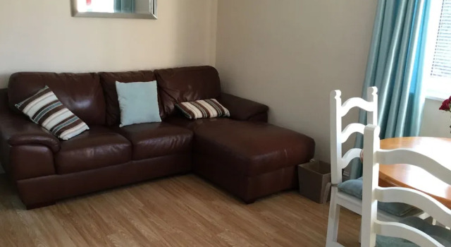 The Studio Apartments, Забронировать Апартаменты/квартира Отели Котсуолда с парковкой, Парковка