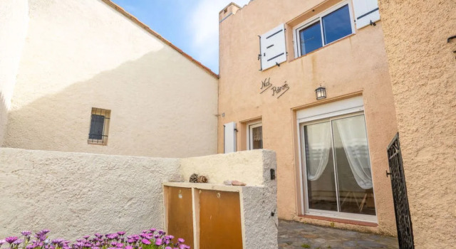 Les Villas de lAygual 37310, Забронировать Отель Сен-Сиприен Pyrénées-Orientales