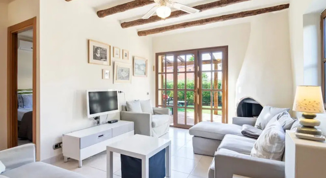 Beautiful Detached Holiday Home 10 Minutes From the Sandy Beaches at Vera