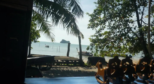 Бунгало Pasai Beach Lodge
