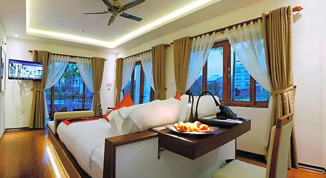 Номер Standard с видом на бассейн Azumi Villa Hotel