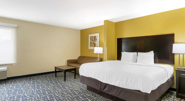 Двухместный люкс Best Western Plus Brunswick Inn & Suites