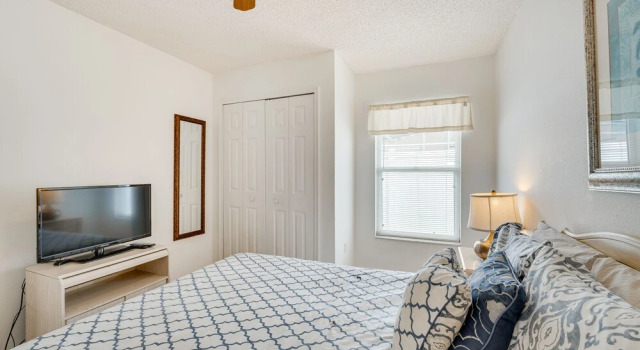 Kissimmee Vacation Rental ~ 4 Mi to Disney!