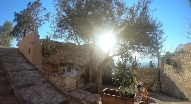 House Near Assisi Perfect for Holidays With Animals, Varaa Hotelli Trevi Umbria