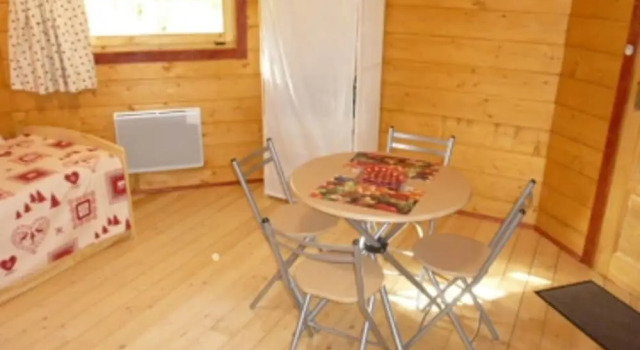 Les Cabanes de la Plage Verte Campsite, Prenota Campeggio Hotel a Alvernia con parcheggio, Parcheggio