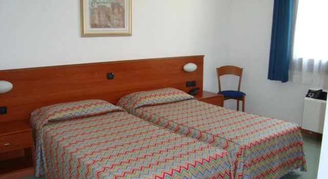 Двухместный номер Standard Hotel Naonis