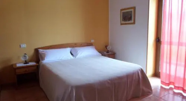 Agriturismo La Vigna, Забронировать Отель Отели Лацизе с бассейном, Бассейн
