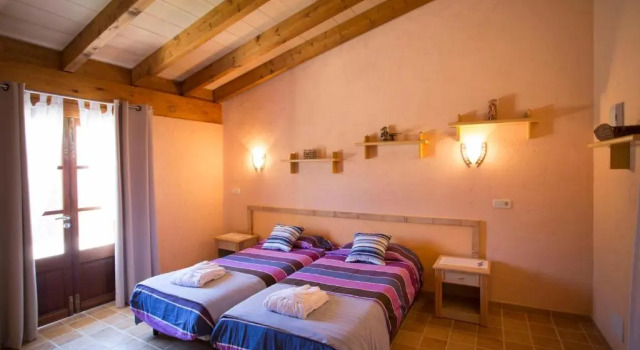 Es Rasquell, Book Hotel Hoteller i Binissalem med parkering, Parkering