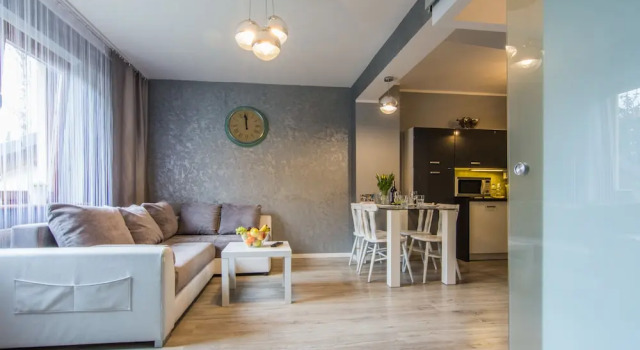 Апартаменты Deluxe Apartamenty hoteLOVE przy Strumieniu